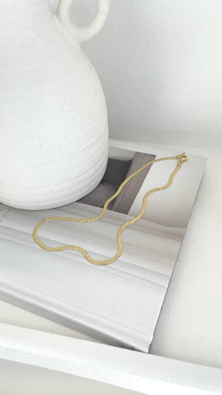 ariana-necklace-gold