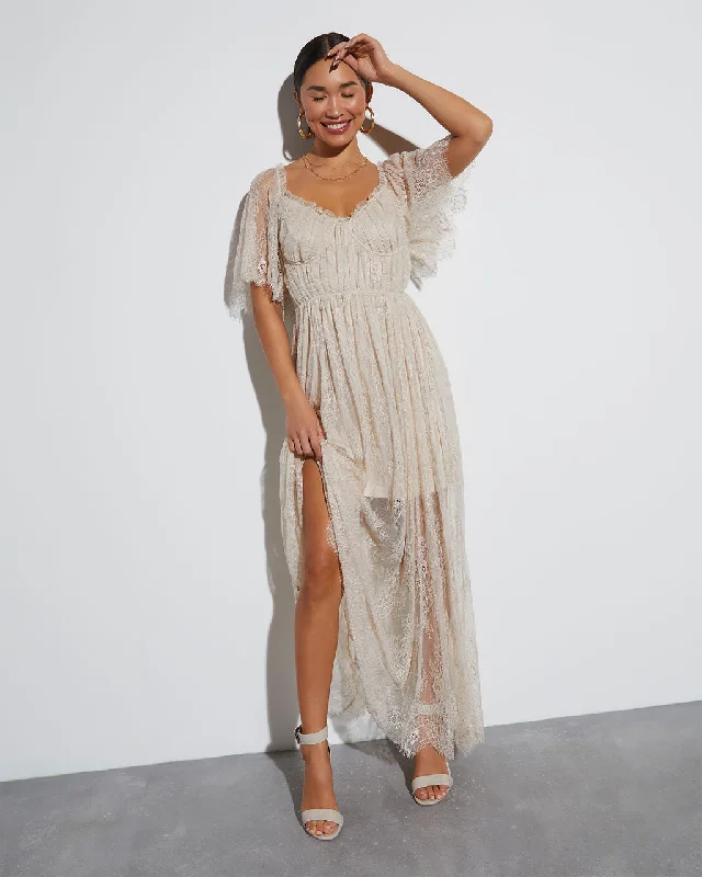 iconic-entrance-lace-maxi-dress